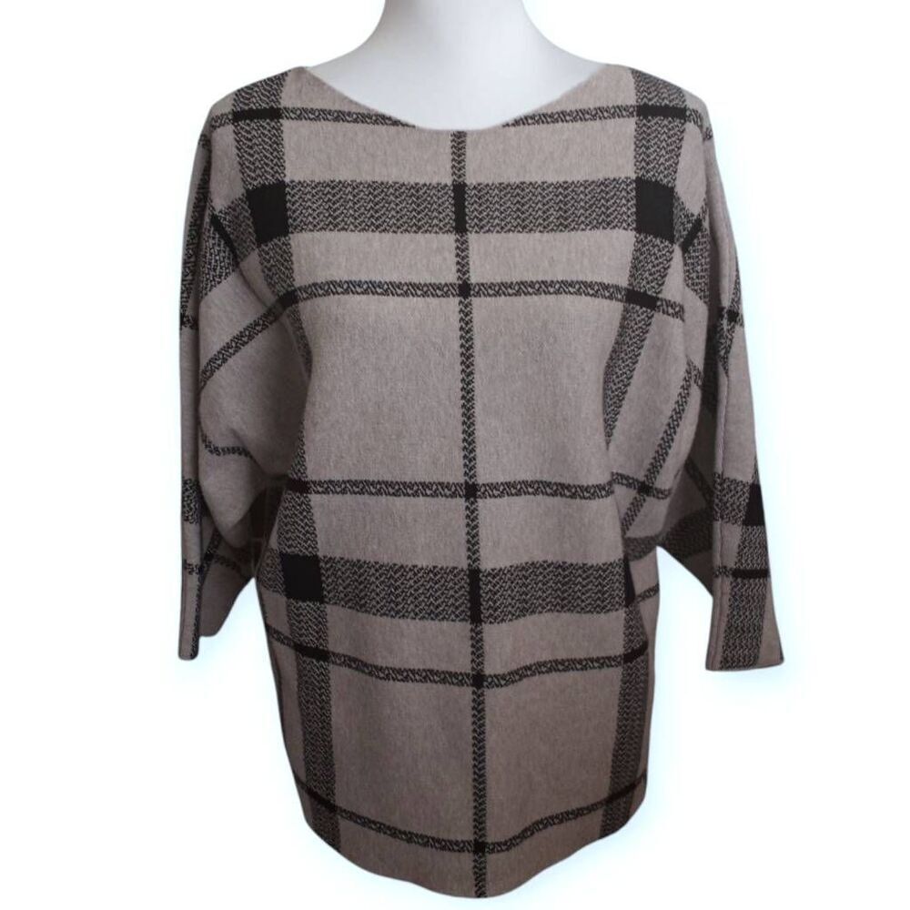 ADRIENNE VITTADINI GRAY & DARK GRAY SWEATER SZ.XL EUC.